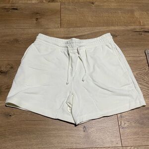 White Casual Drawstring Shorts